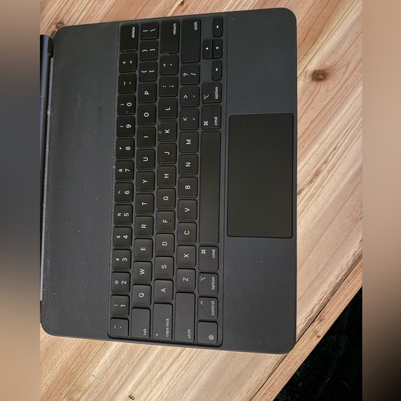 Apple Magic Keyboard for iPad 12.9 - Picture 2 of 7